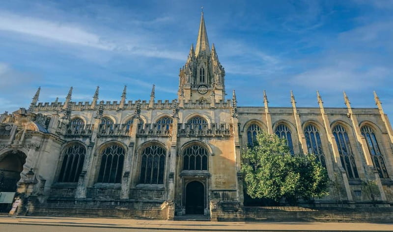 Oxford: City and Universities Express Tour & Audio Guide - The Bodleian Library and the Tower of the Five Orders