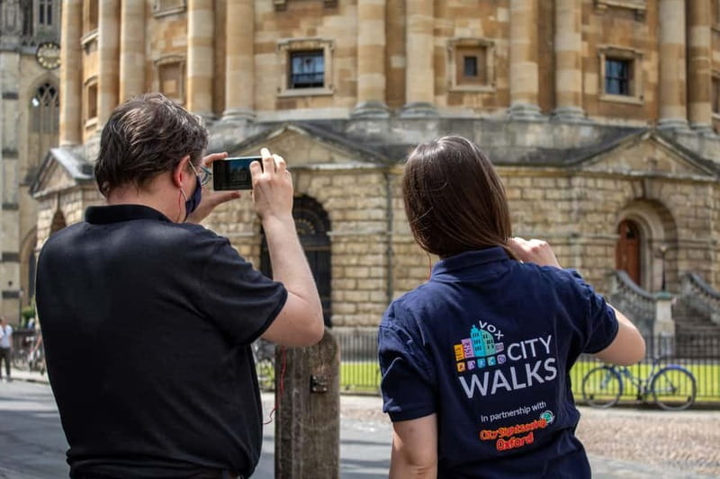 Oxford: City and Universities Express Tour & Audio Guide - Starting on High Street and at the University Church