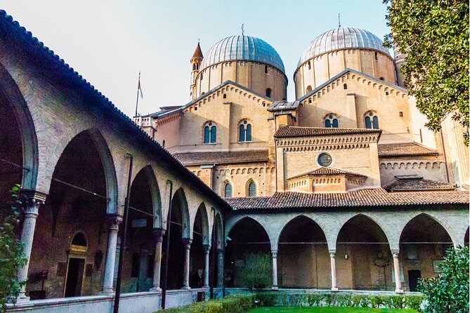 Padua Scavenger Hunt and Highlights Self Guided Audio Tour - Key points at a glance