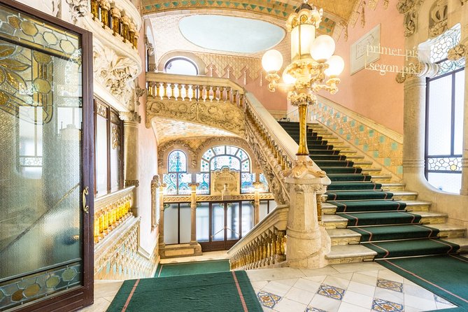 Palau de la Musica Catalana Admission Ticket with Audioguide - What the mobile audio guide actually provides