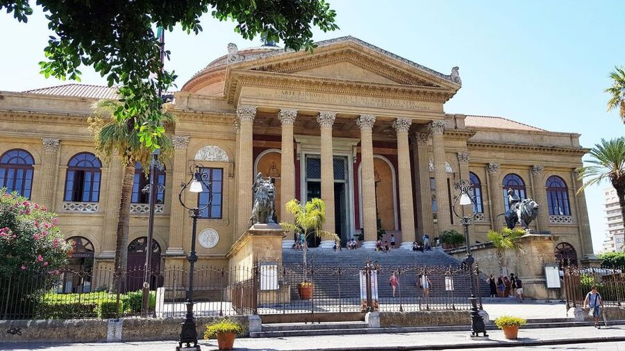 Palermo Audioguide - TravelMate app for your smartphone - Villa Zisa and the wider route