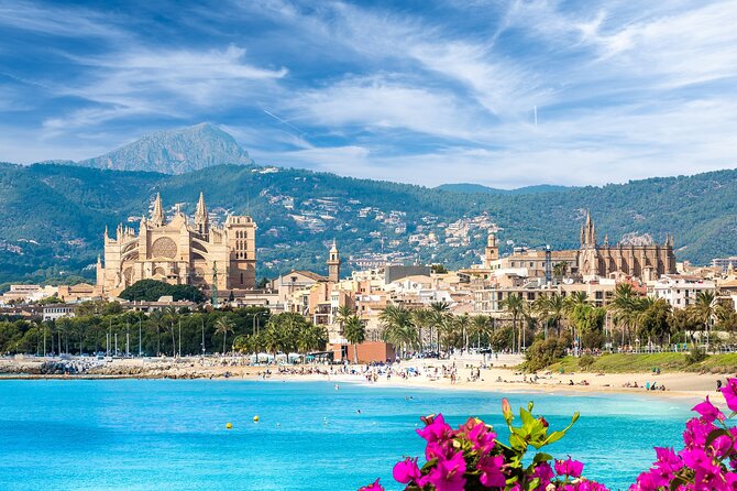 Palma de Mallorca: City Walk Audio Guide in 7 Languages on Phone - La Llotja and Palma’s old commercial quarter
