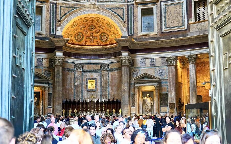 Pantheon Audio Guided Tour: Endless Imperial Rome Experience - Entering at Your Chosen Time