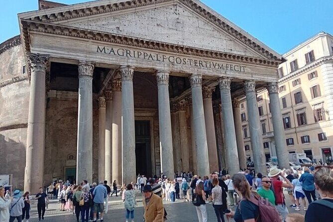 Pantheon Fast Track Entrance with Audio Guide - The Pantheon as a working church