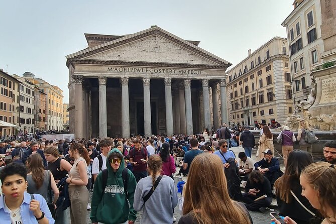 Pantheon Fast-Track-Entry Tickets with Audio guide - Meeting at Piazza della Minerva