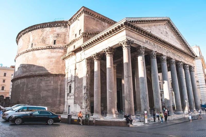 Pantheon Reserved Entry Ticket with Audio Guide - Looking up: the dome and oculus
