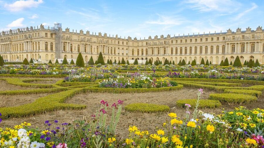 Paris Audioguide - TravelMate app for your smartphone - Key points to know before you buy