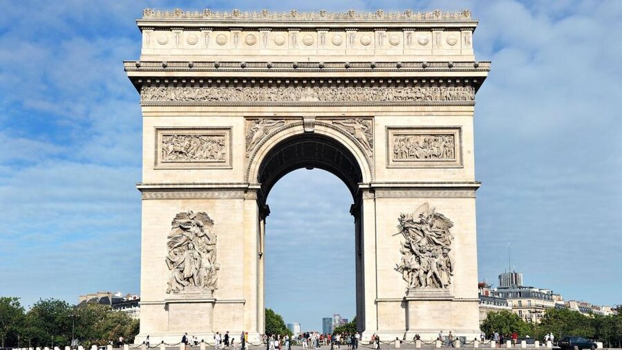 Paris Audioguide - TravelMate app for your smartphone - The Eiffel Tower, Trocadéro, and the grand Paris view