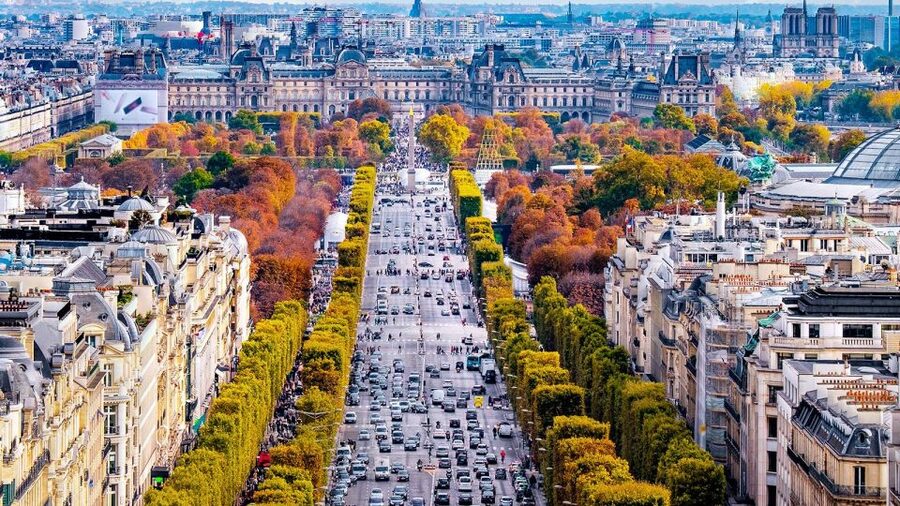 Paris Audioguide - TravelMate app for your smartphone - Montmartre, the Latin Quarter, and local neighborhoods