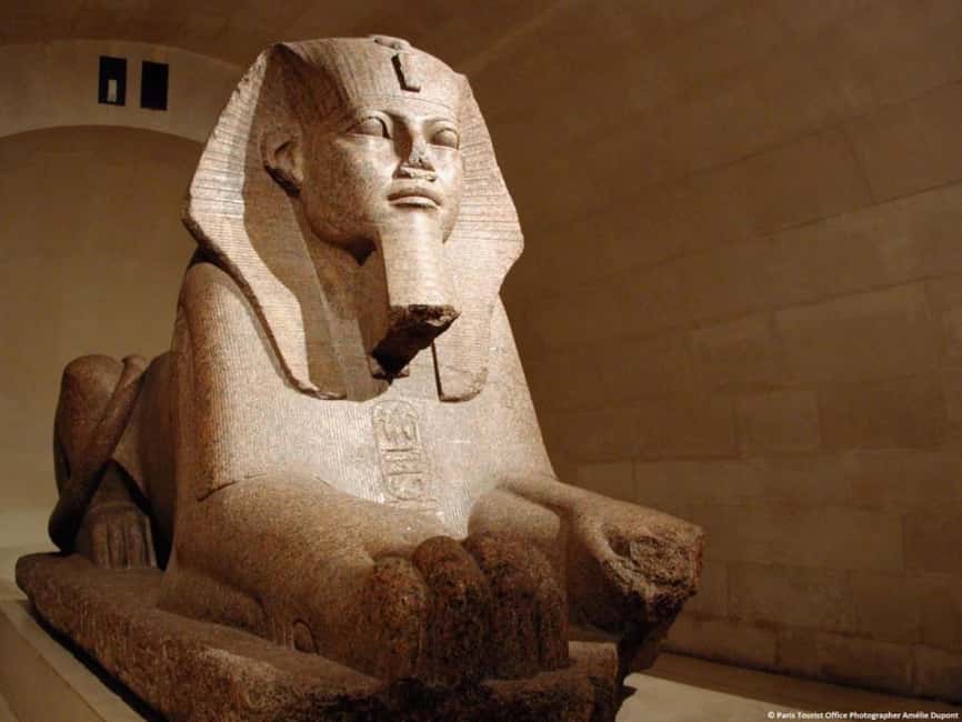 Paris: Louvre Museum Hosted Entry & Masterpieces Audio Guide - Is $81 a fair price?