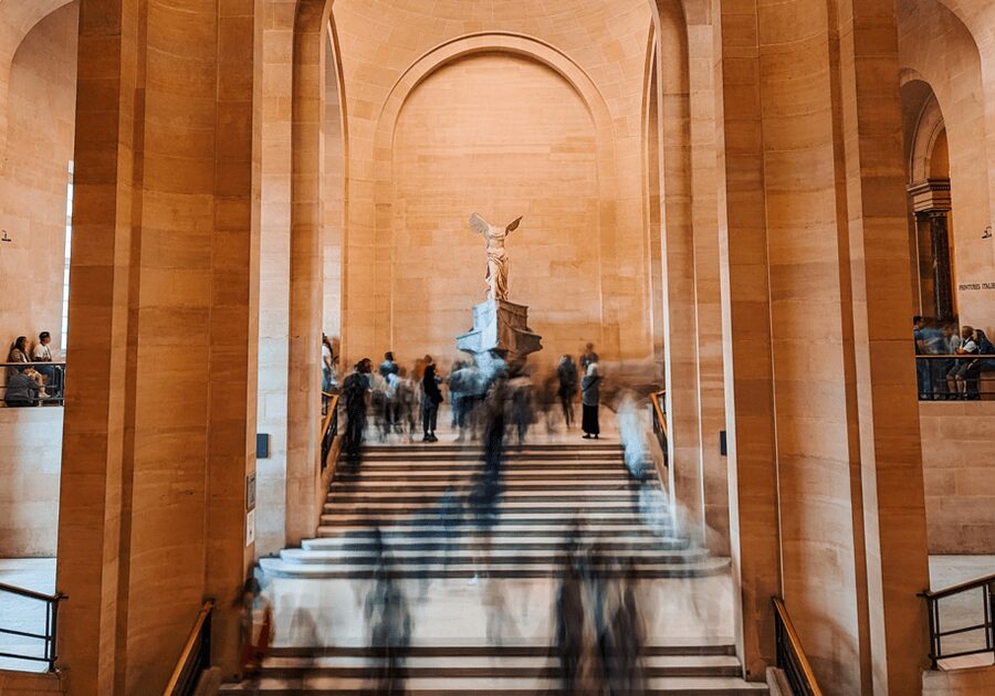 Paris: Louvre Museum Ticket & Exclusive Immersive AudioGuide - Seven Ways to See a Very Large Museum