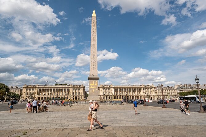 Paris Luxury Minivan City Tour with Audio Guide - Place de la Concorde and the route’s royal, revolutionary past