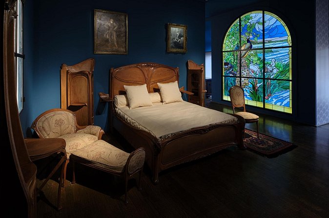 Paris: Museum of Decorative Arts Ticket and City Audio Tour - Royal Bedrooms, Furniture, and Wallpaper