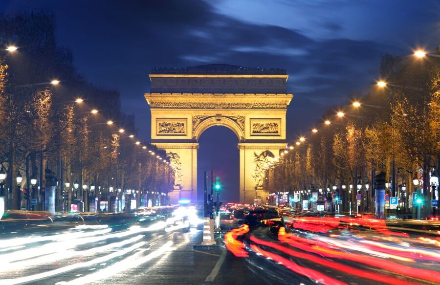 Paris: Panoramic Night Tour with Audio Guide and Host - What This Paris Night Tour Really Offers