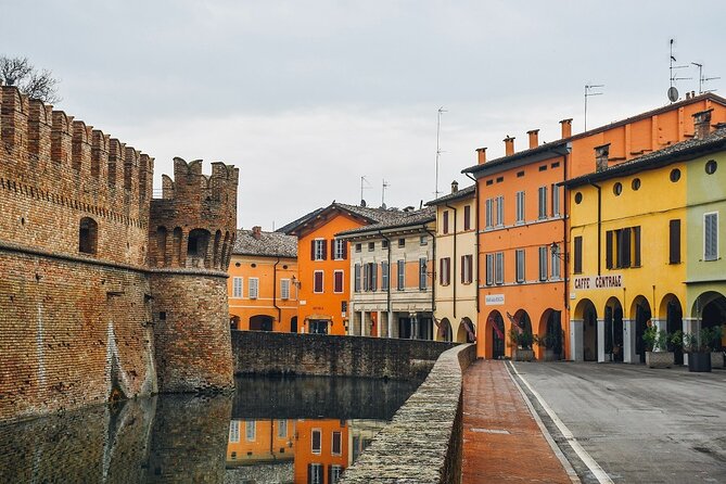 Parma Walking Tour with Audio and Written Guide by a Local - Why this Parma walk works well