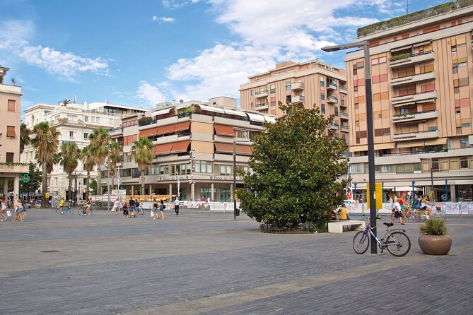 Pescara Walking Tour with Audio and Written Guide by a local - What this Pescara walk is really offering