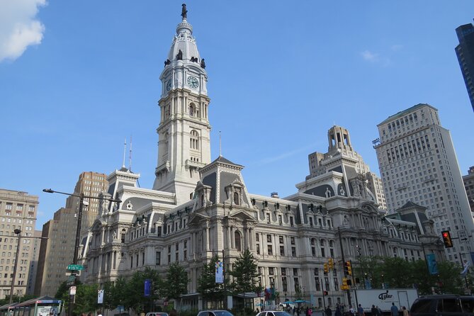 Philadelphia Architecture: Discover Every American Style on a GPS Audio Tour - The Union League and the Academy of Music