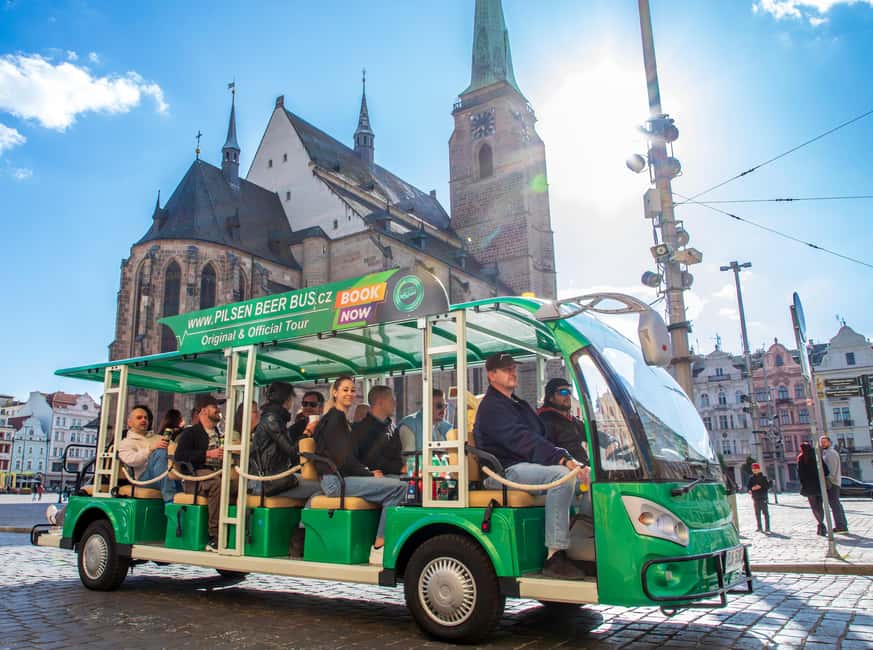 Pilsen: Panoramic Sightseeing - Bus Tour with audio guide - What You See During The One-Hour Route
