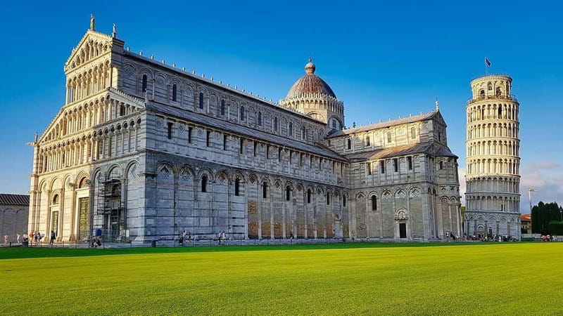 Pisa: Tower and Miracle Square with Skip-Line & Audio Guide - The Baptistery of San Giovanni and its unusual acoustics
