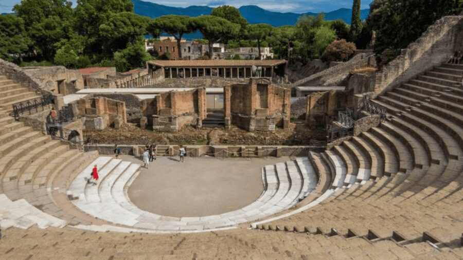 Pompeii Audioguide - TravelMate app for your smartphone - The Grand Theatre and Basilica of the Friars