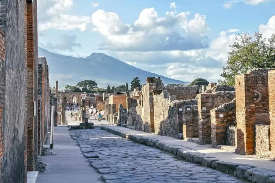 Pompeii: Skip The Line Entrance Tickets + Audioguides - What the priority entrance really gives you