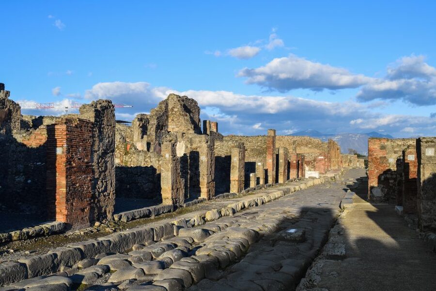 Pompeii: Skip-the-line Entry Ticket with Audio Guide & Map - Getting there and handling the optional parking