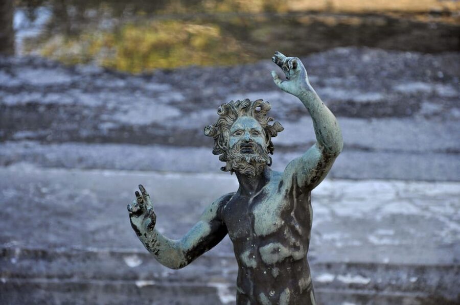 Pompeii Tour_Skip the line ticket + audioguide - Frescoed houses and Roman domestic life