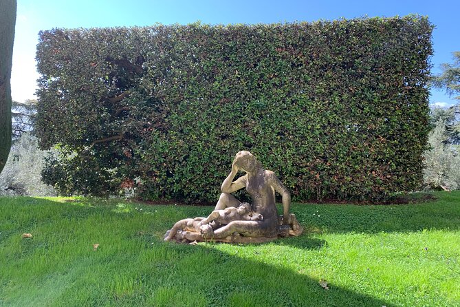 Pontifical Villa Gardens at Castel Gandolfo Audio-Guided Minibus Tour - The audio commentary in six languages