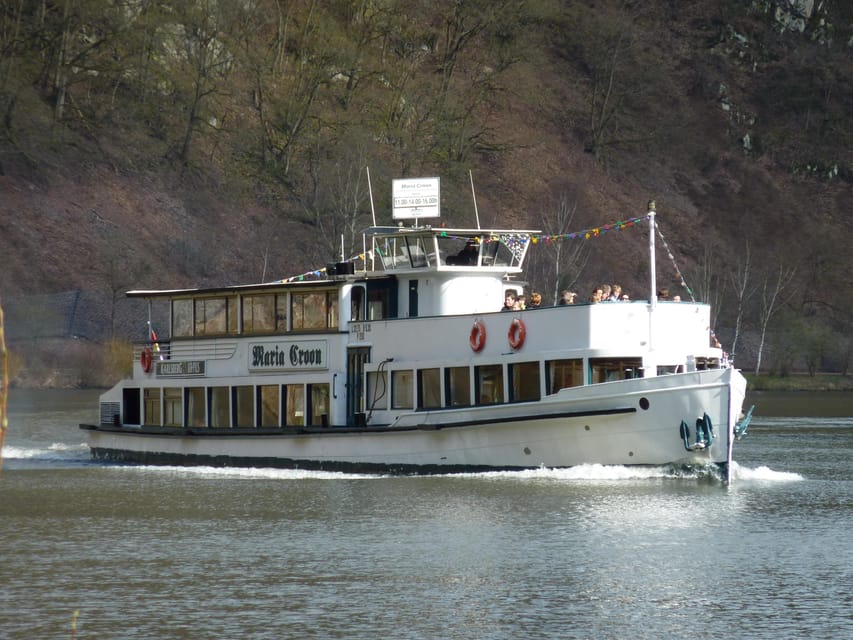 Prague: 1-hour Cruise with Audio Guide - The first views from the historic Maria Croon