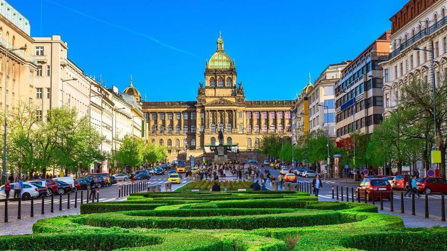 Prague Audioguide - TravelMate app for your smartphone - Key points to know before you buy