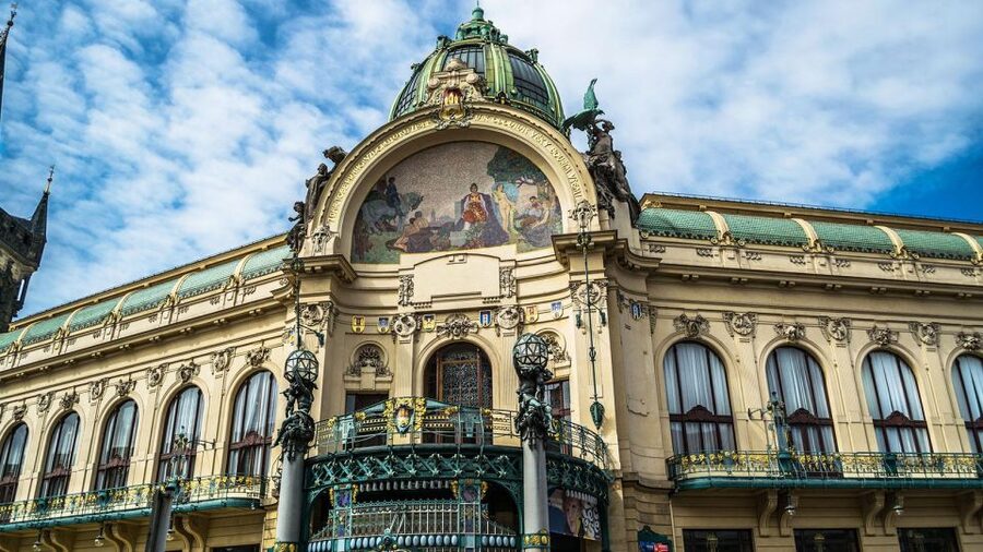 Prague Audioguide - TravelMate app for your smartphone - Old Town Square, the Jewish Quarter, and Municipal House