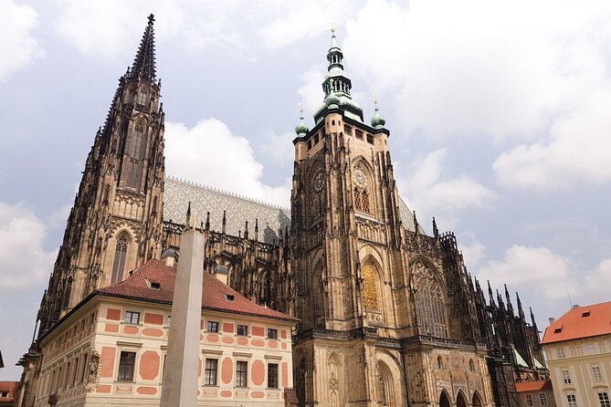 Prague Castle: Admission Ticket With Bus Transfer And Audioguide - The minibus ride avoids a tiring start