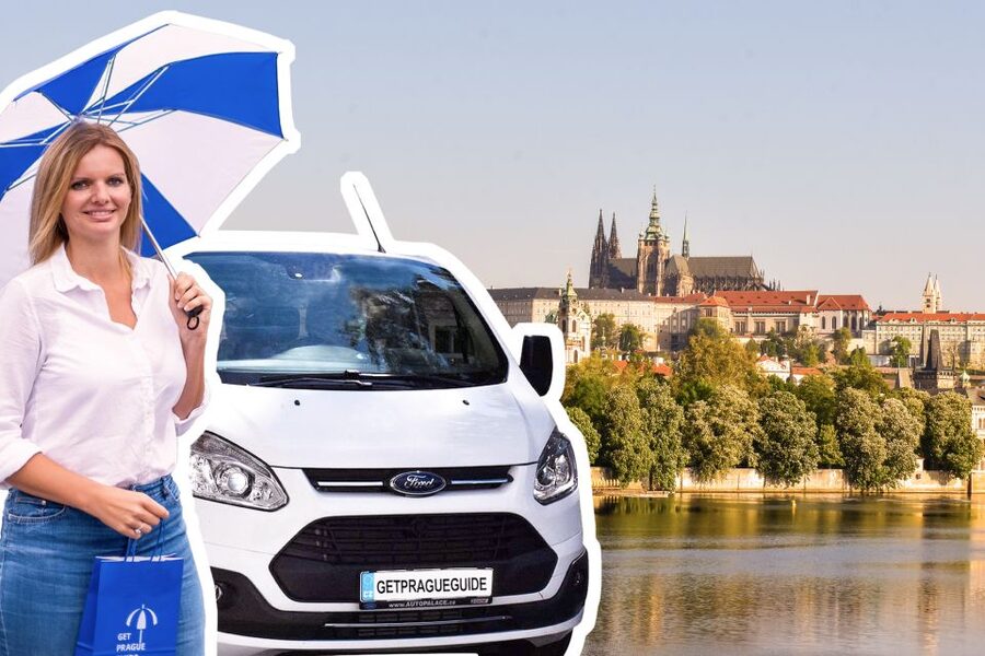 Prague Castle: Admission Ticket With Transfer And Audioguide - St. Vitus Cathedral: the essential first stop