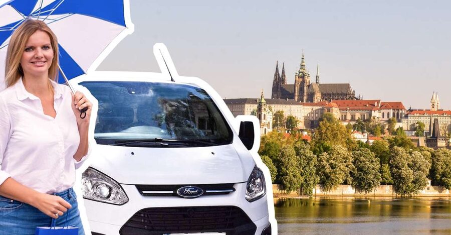 Prague Castle: Admission Ticket With Transfer And Audioguide - Getting oriented before you enter