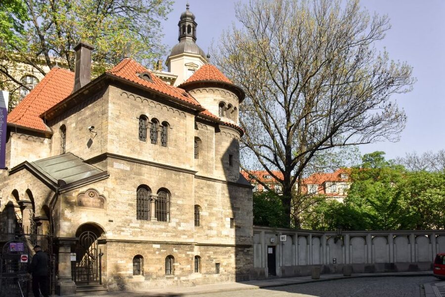 Prague: Jewish Quarter Ticket with optional Audio Guide - Pinkas Synagogue and the children’s drawings
