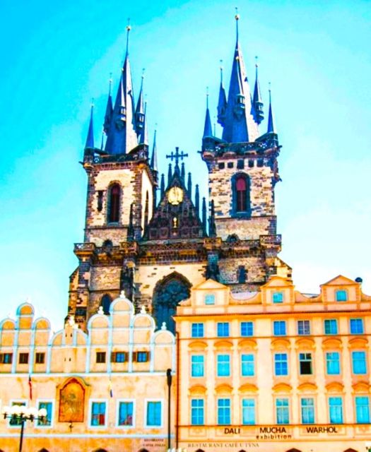 Prague: Old Town Square and Astronomical Clock Audio Guide - Key points about the Old Town Square audio guide