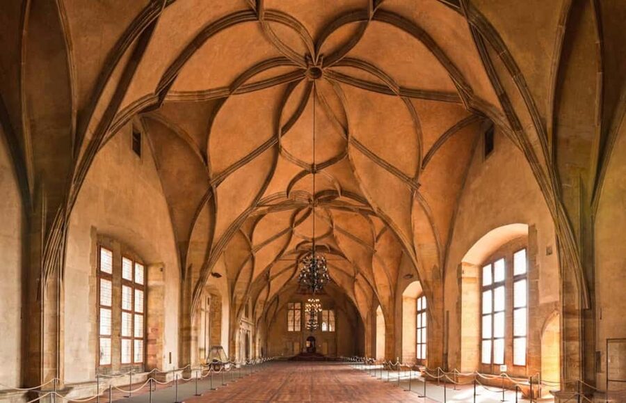 Prague: Prague Castle Skip-the-Line Ticket with Audioguide - Key points before you book