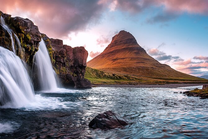 Private audio guide of the island for self-exploration tour - The Golden Circle, where the guide earns its keep