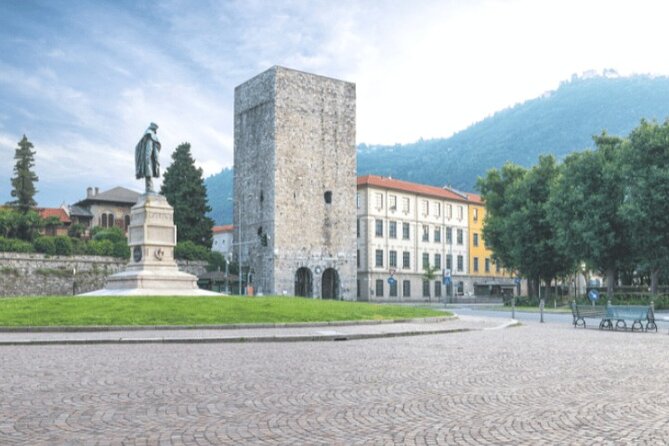 Private Audio Guided Walking Tour in Como - Lenno and the Riviera of the Azaleas