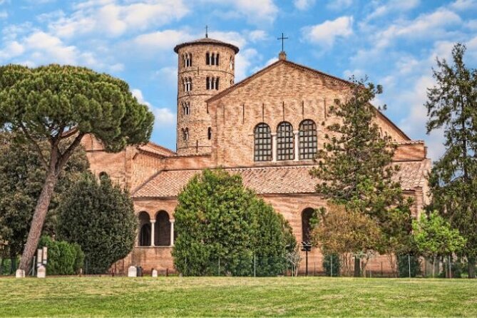 Private Audio Guided Walking Tour in Ravenna - Sant’Apollinare Nuovo links royal power and religious change
