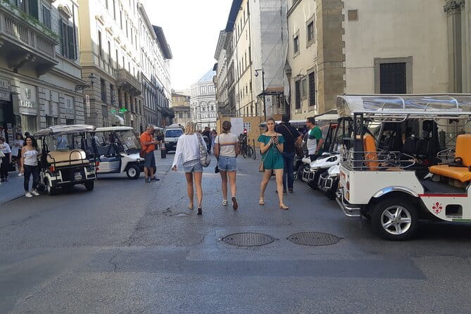 Private Florence Tour by Golf Cart ETukTuk with Audio Guide - The extra climb to Piazzale Michelangelo