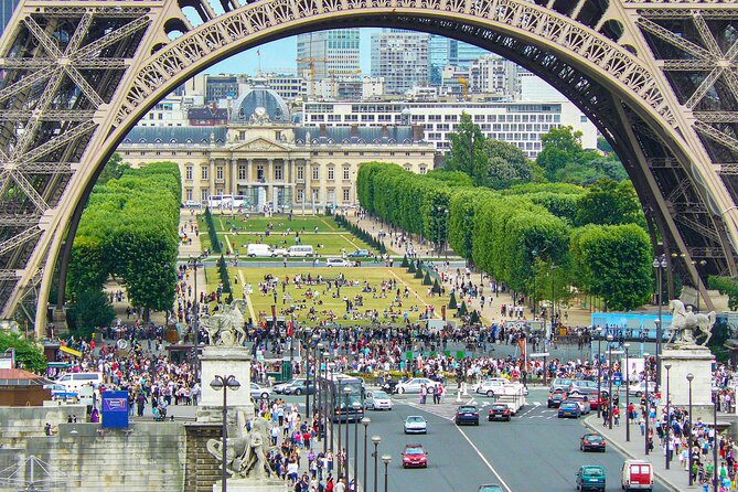 Private Self-guided Audio Tour of the Eiffel Tower (no ticket) - The Eiffel Tower Ticket Is a Separate Purchase