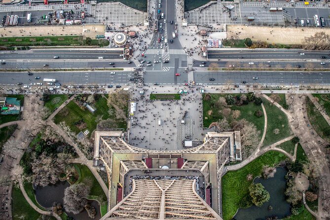 Private Self-guided Audio Tour of the Eiffel Tower (no ticket) - The Best Kind of Visitor for This Experience