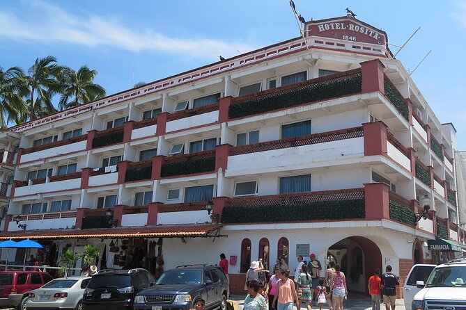 Puerto Vallarta Historical El Centro: A Self-Guided Audio Tour - Galleries, Huichol art, chocolate, and cigars