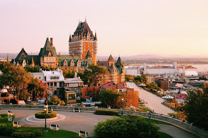 Quebec City Self-Guided Driving Audio Tour - Old Quebec, Rue du Trésor, and the oldest shopping quarter