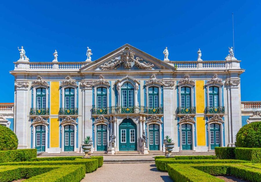 Queluz: National Palace and Gardens E-Ticket & Audio Guide - Getting Ready Before You Reach the Palace
