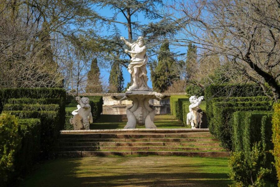 Queluz: National Palace and Gardens E-Ticket & Audio Guide - Should You Book Queluz Palace and Gardens?