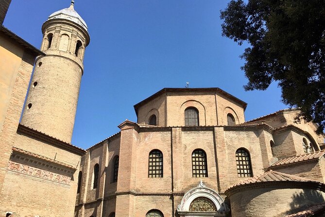Ravenna Walking Tour with Audio and Written Guide by a Local - Starting at the octagonal Baptistery of Neon