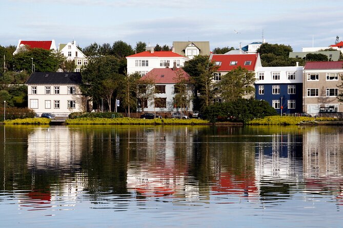 Reykjavik Scavenger Hunt and Highlights Self Guided Audio Tour - Why this low-cost Reykjavik walk works