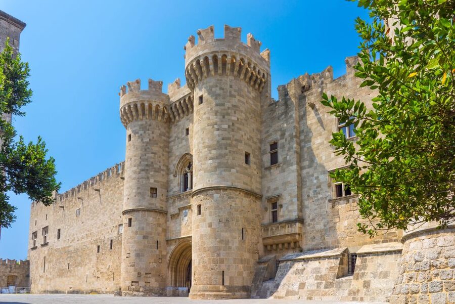 Rhodes: Palace of the Grand Master E-Ticket & Audio Tour - Entering Rhodes’ medieval stronghold